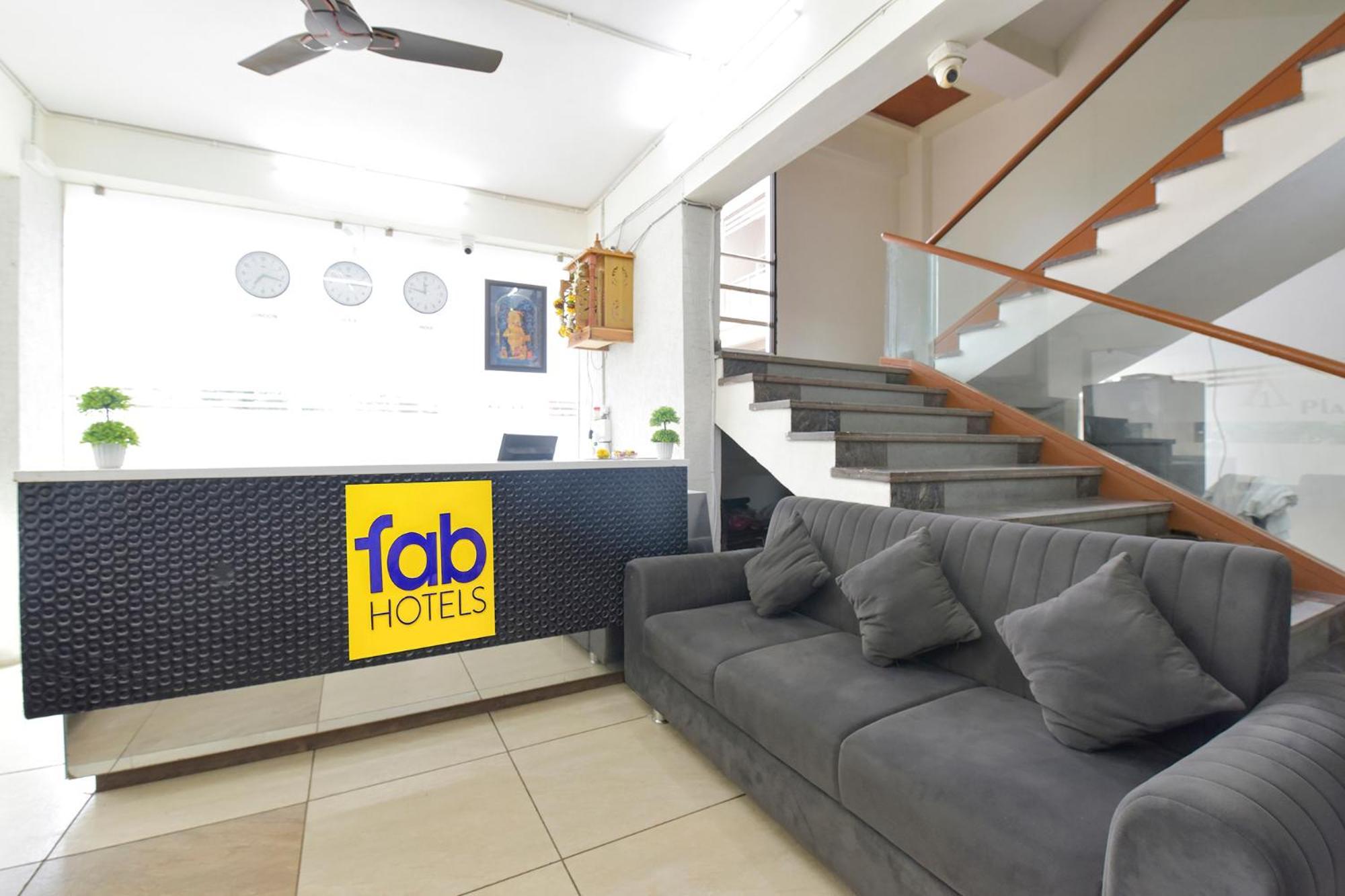 Fabhotel A1 Plaza Ahmedabad Exterior photo
